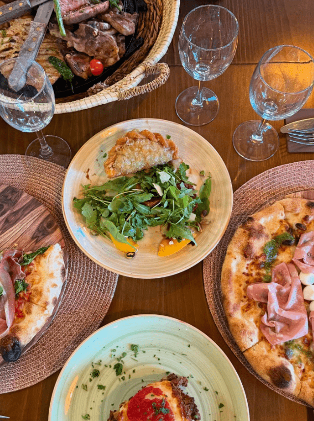 manuela restaurant cabo roig