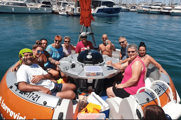 donut boat torrevieja