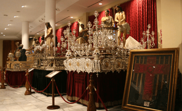 Holy Week Museum - Museo de Semana Santa